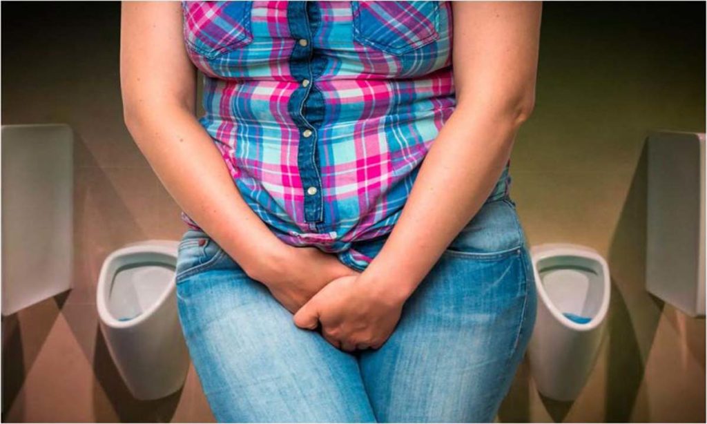 4 Alasan Antrean di Toilet Wanita Lebih Panjang