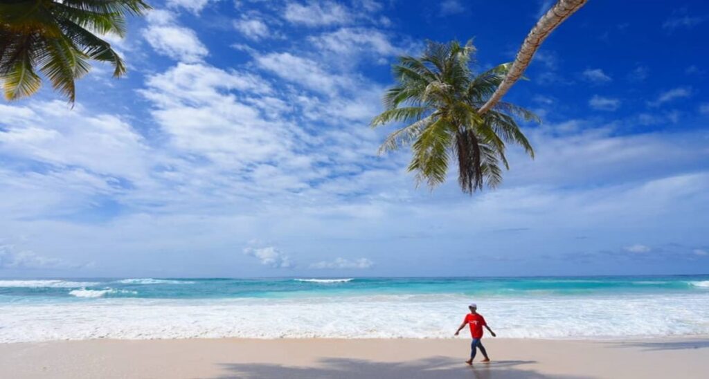 Ini 5 Rekomendasi Pantai Eksotis di Pulau Simeulue