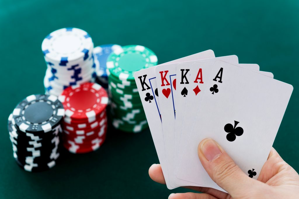 Ini 5 Pesepak Bola Top Dunia yang Hobi Bermain Poker